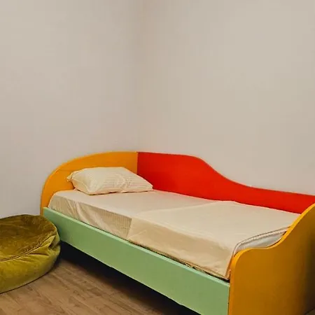 Discover From Our 3-room With Free Parking-komuna E Parisit 地拉那