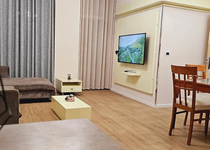 Discover From Our 3-room With Free Parking-komuna E Parisit Тирана